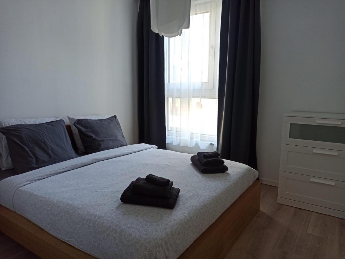 Midi-Suede Appartement Brussel Buitenkant foto