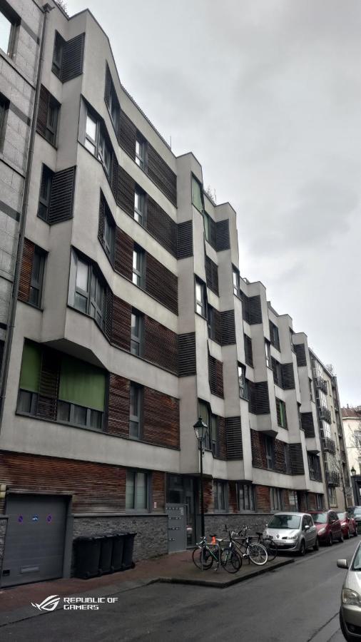 Midi-Suede Appartement Brussel Buitenkant foto